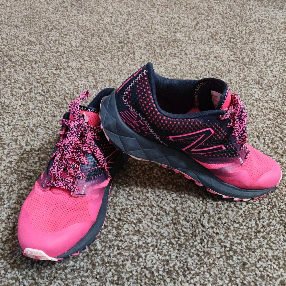 New Balance All Terrain 690